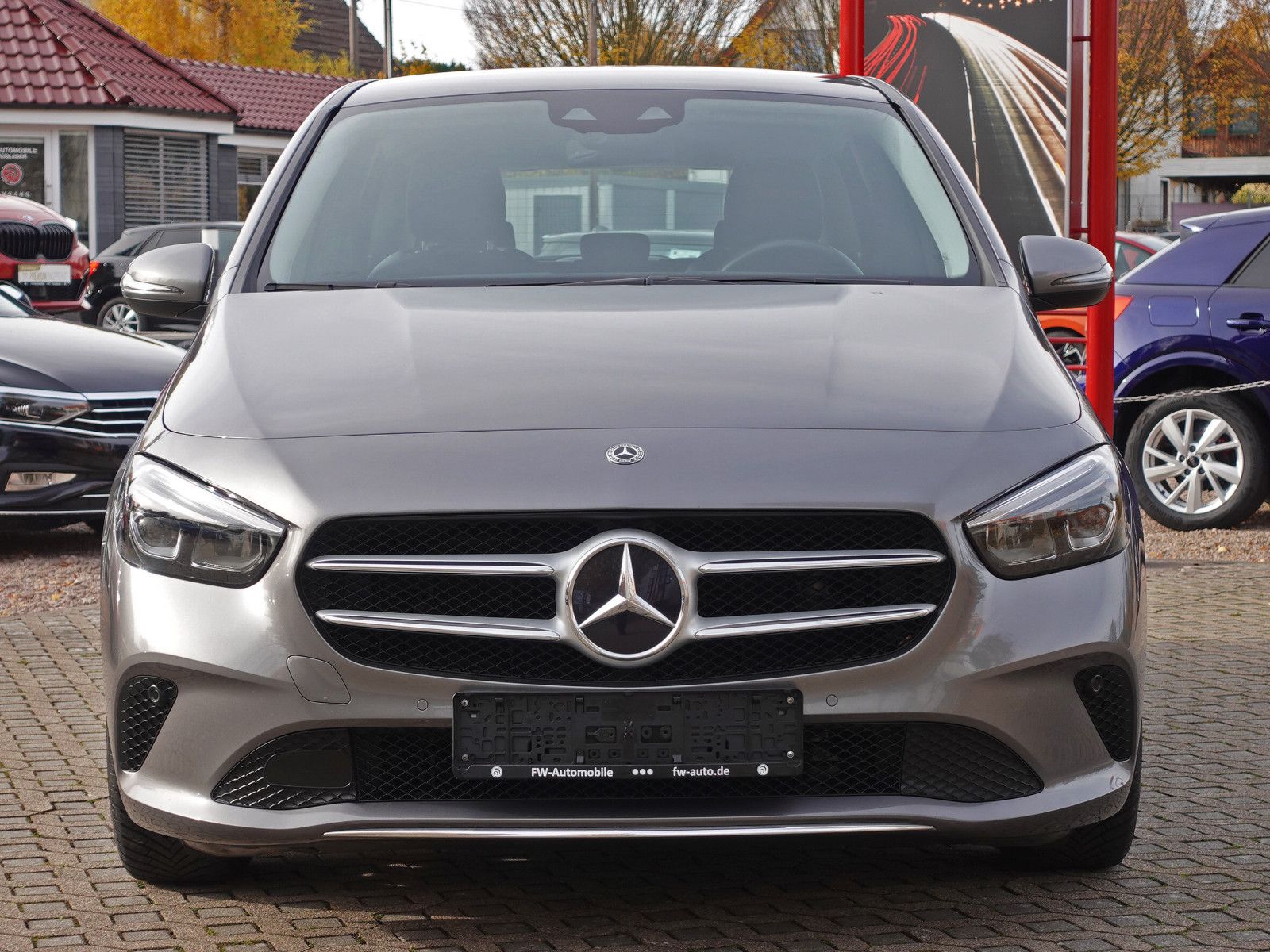 Fahrzeugabbildung Mercedes-Benz B 220 4MATIC 7G-DCT Progressive MBUX AHK Assist.