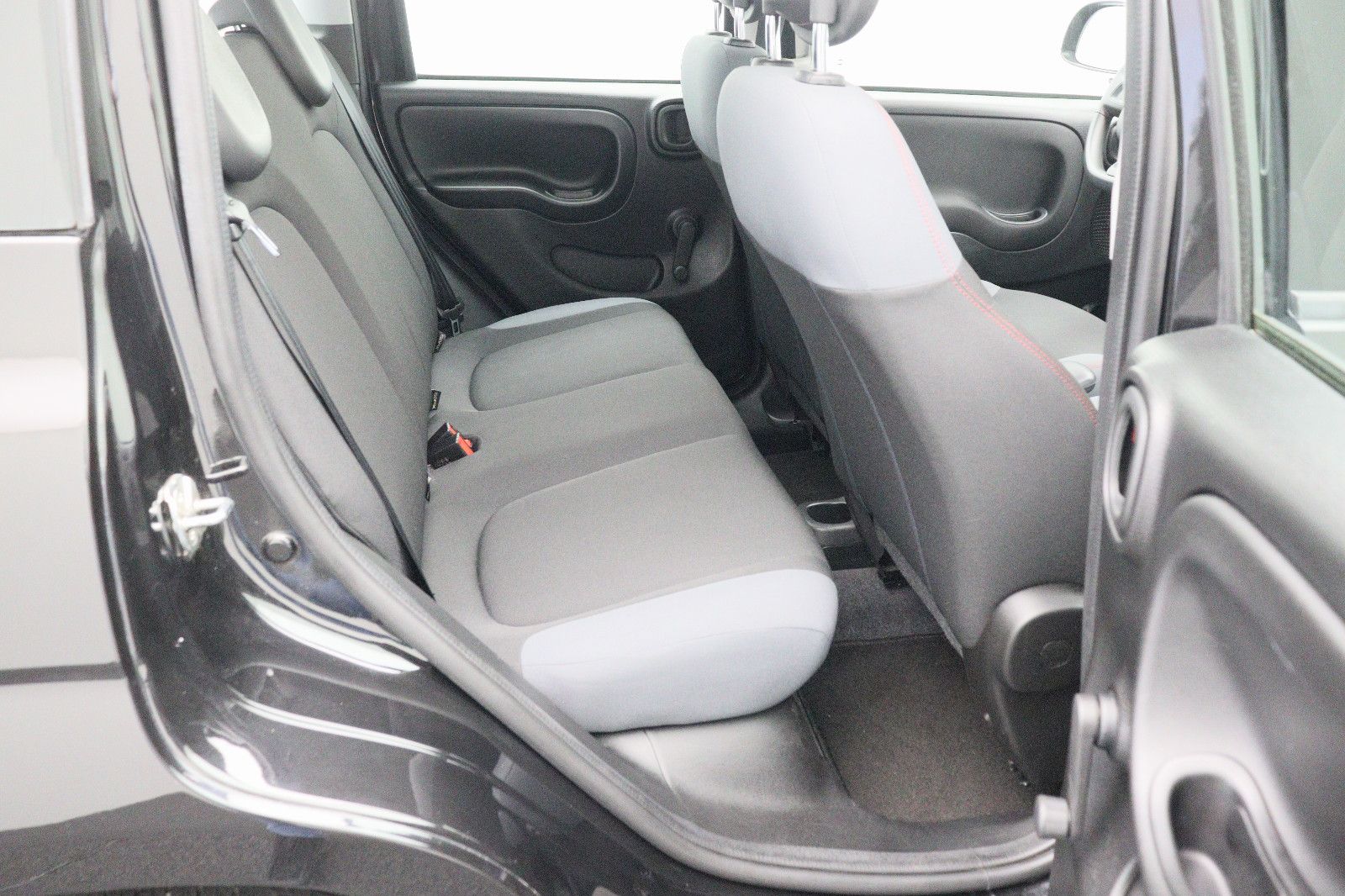 Fahrzeugabbildung Fiat Panda 1.2 Easy 1.Hand