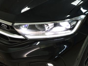 Fahrzeugverkauf 25 Volkswagen T-Roc 1.5 DSG R-Line Black AHK Pano Matrix Kame.