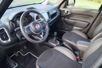 Fiat 500L Cross KLIMA-TEMPOMAT-PDC-ALU17