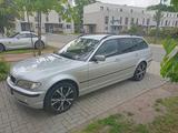 BMW 330xi touring - - BMW 330: Kombi, 330xi