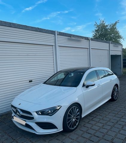 Mercedes-Benz CLA 200 SB - AMG+NIGHT+PANO+LED+MBUX