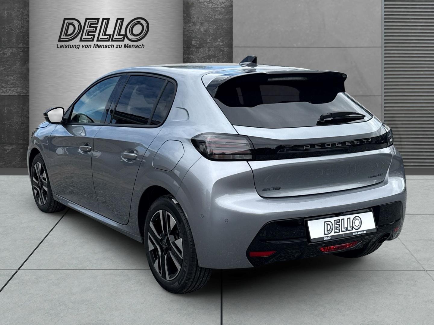 Peugeot 208 Hybrid Allure 81kW AT Sicht-Navigations-Pake