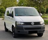 Volkswagen T5 Transporter AHK - TÜV bis 05/26  - Volkswagen T5 Transporter in Frankfurt (Main)
