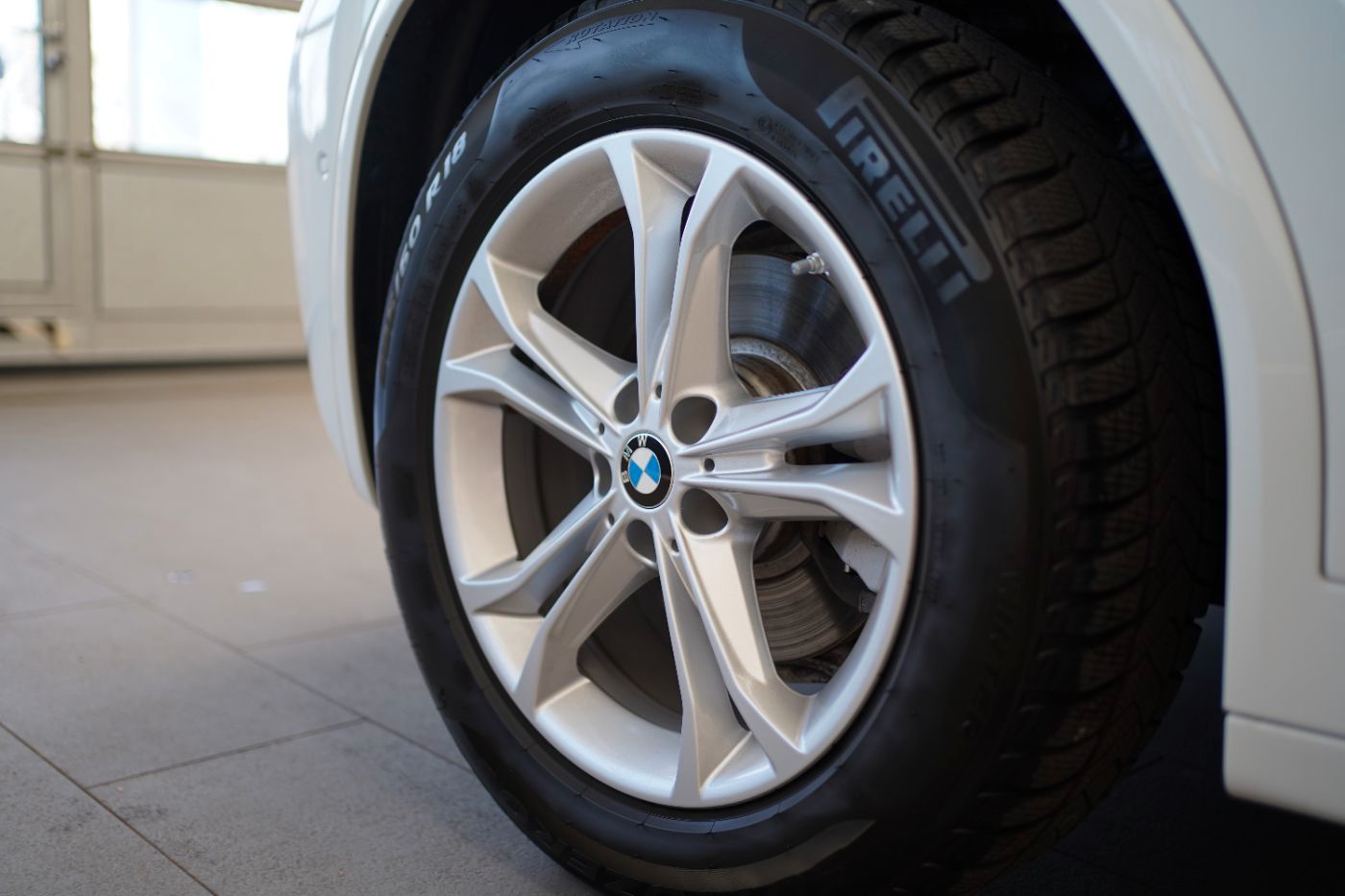 Fahrzeugabbildung BMW X3 xDri 20d M-Sport LED+AHK+Driving&ParkingAssis