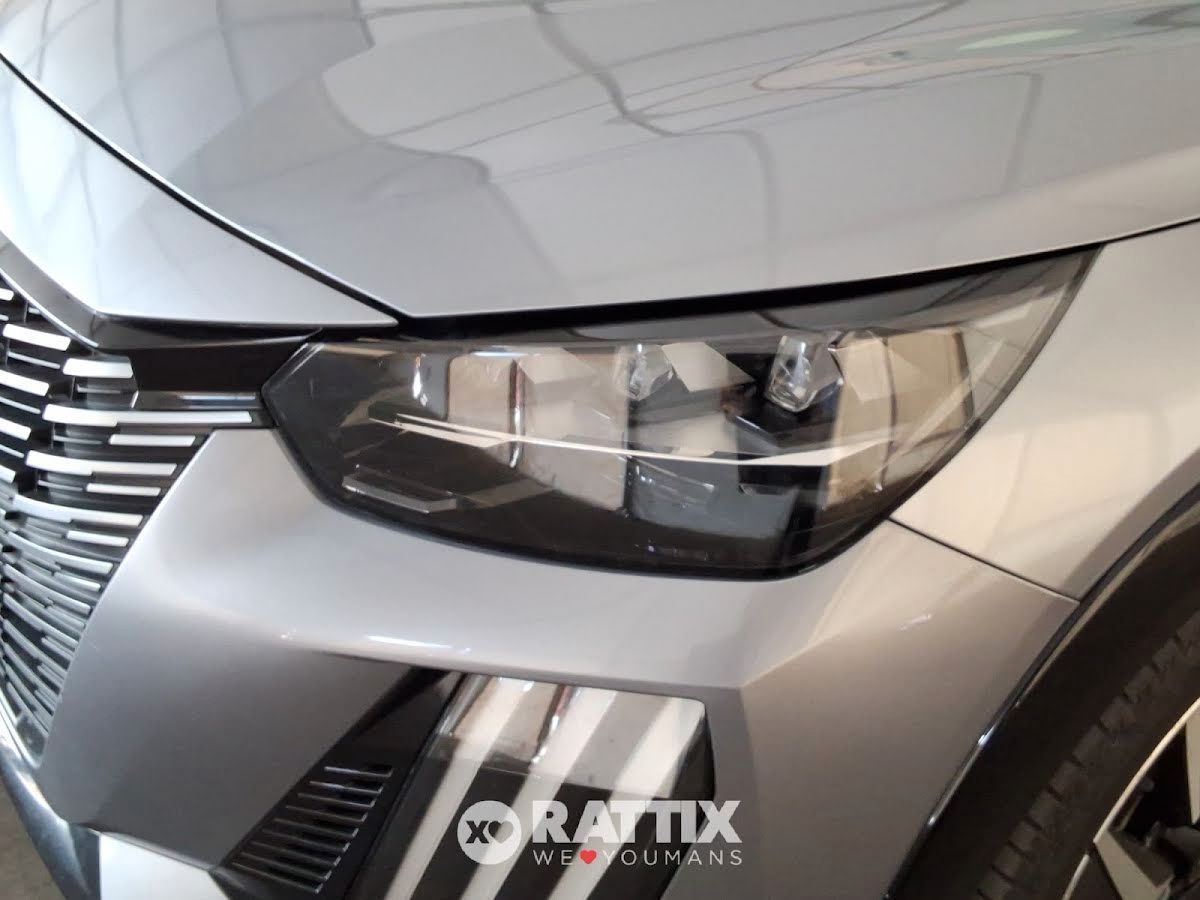 Peugeot 208 1.2 hybrid 145CV GT e-dcs 6 imagem 3