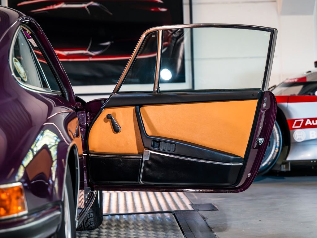 PORSCHE 911 1973