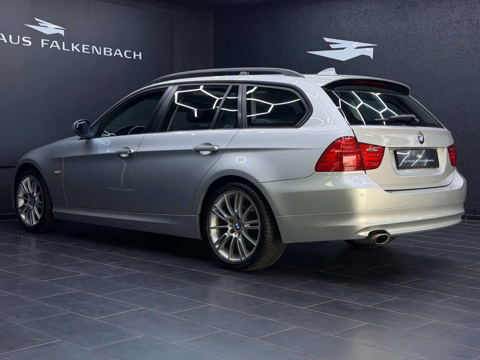 BMW 320d*KOMBI*SPORT*SHZ*PANO*KLIMAAUTOMATIK*NAVI