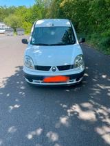 Renault Kangoo mit Rollstuhlrampe - Renault Kangoo aus 2006 mit Diesel-Antrieb
