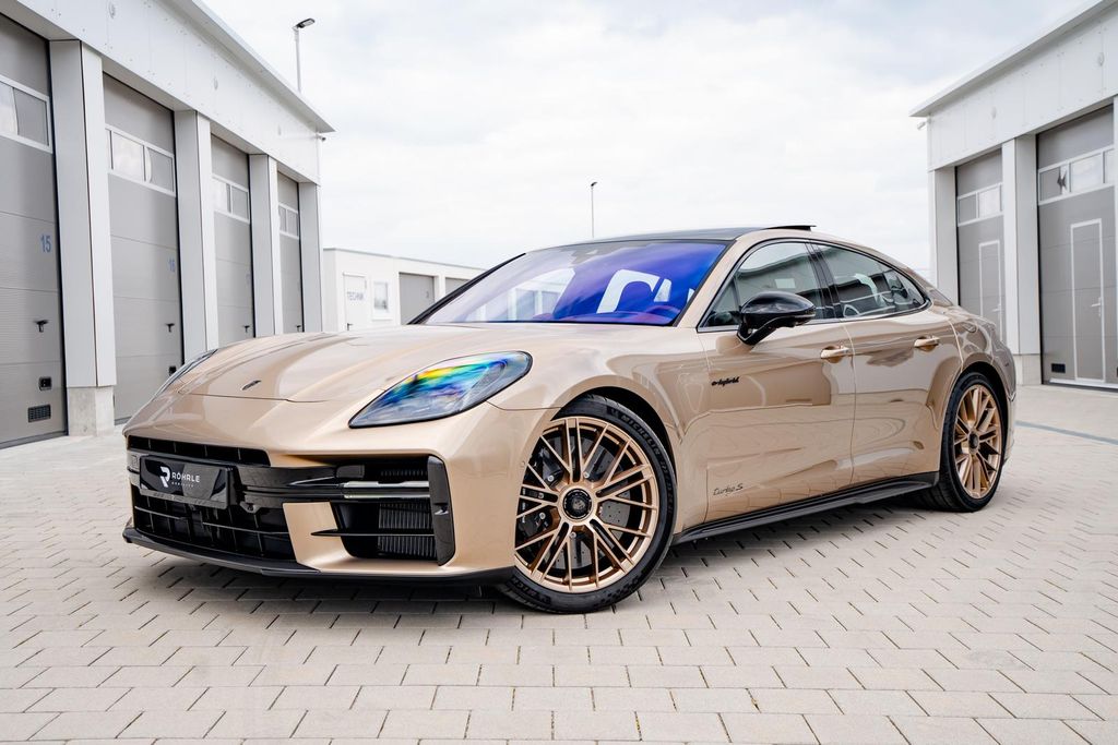 Image of Porsche Panamera