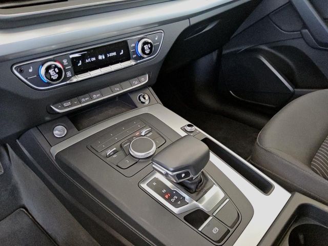 Q5 2.0TFSI Aut. quattro LED AHK Tempomat