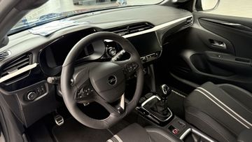 Fotografie 5 des Opel Corsa 1.2 Direct Injection Turbo GS