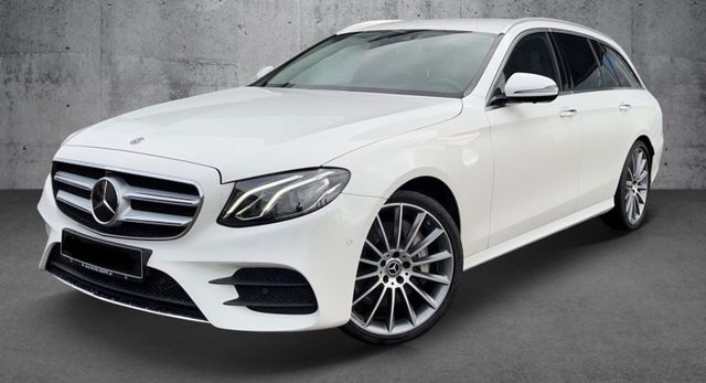MERCEDES-BENZ E350d T - AMG|Scheckheft|Garagen-KFZ|Massage