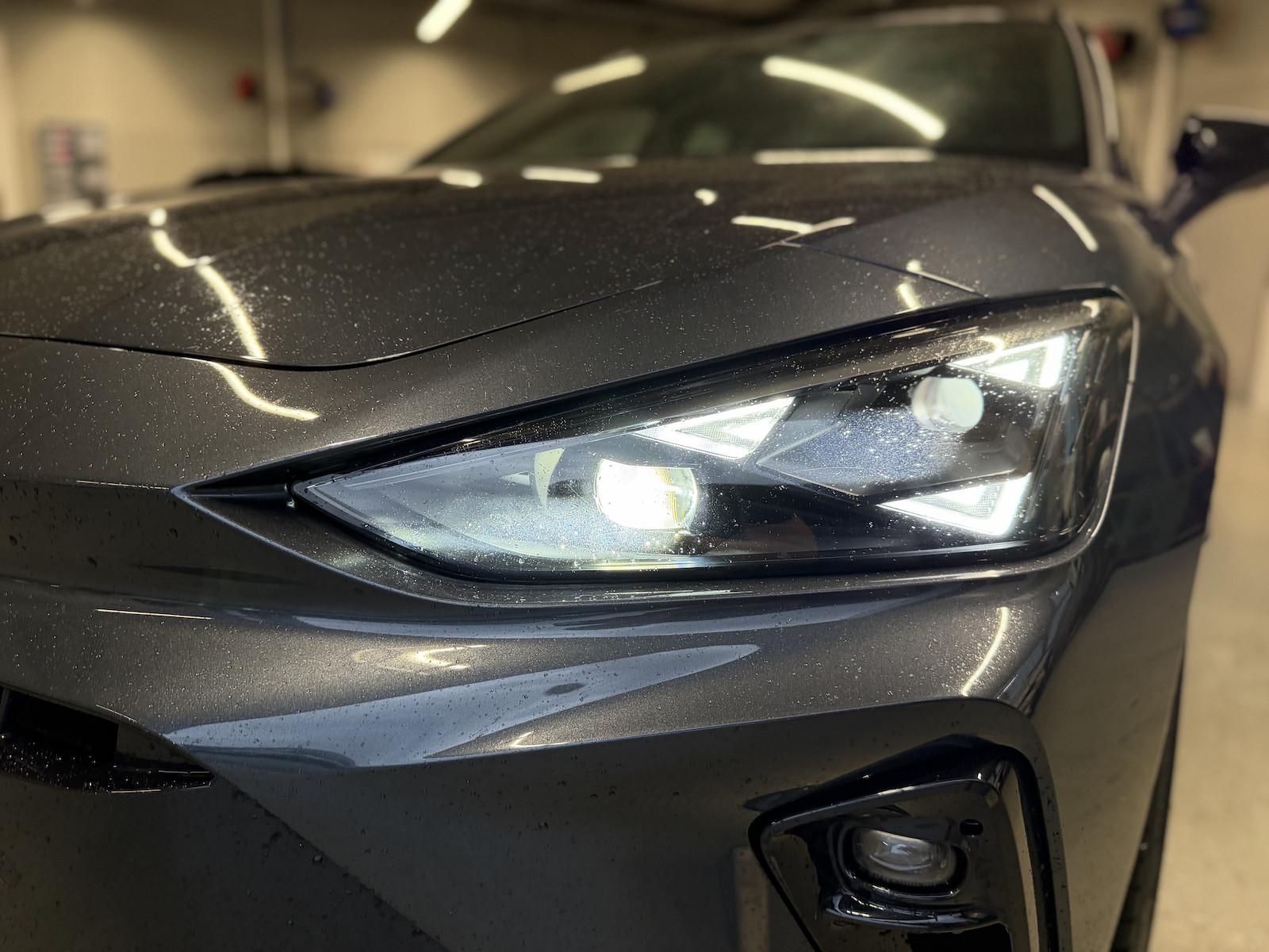 Cupra Leon ST 2.0TSI DSG 4Dr. Black Edition Sennheiser, миниатюра 2