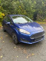 Ford Fiesta Trend AUTOMATIK*VOLL SCHECKHEFT*KLIMA* - Ford Fiesta Gebrauchtwagen in Düsseldorf