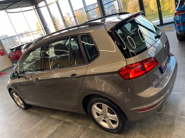 Volkswagen Golf Sportsvan *SZHZ*PDC*KLIMAAUTOMATIK*TÜV*