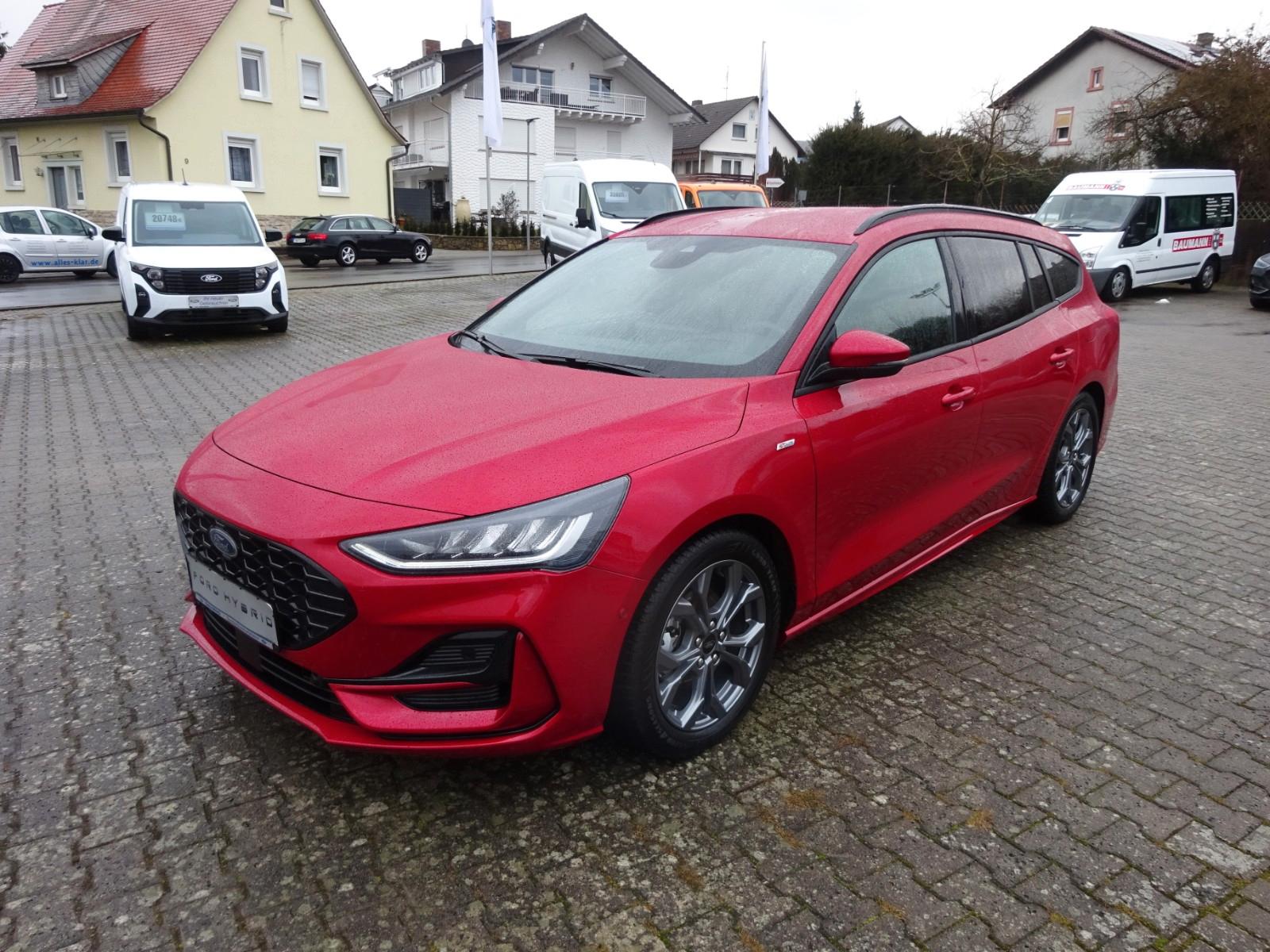 Ford Focus Turnier ST-Line X Autom AHK iACC HuD
