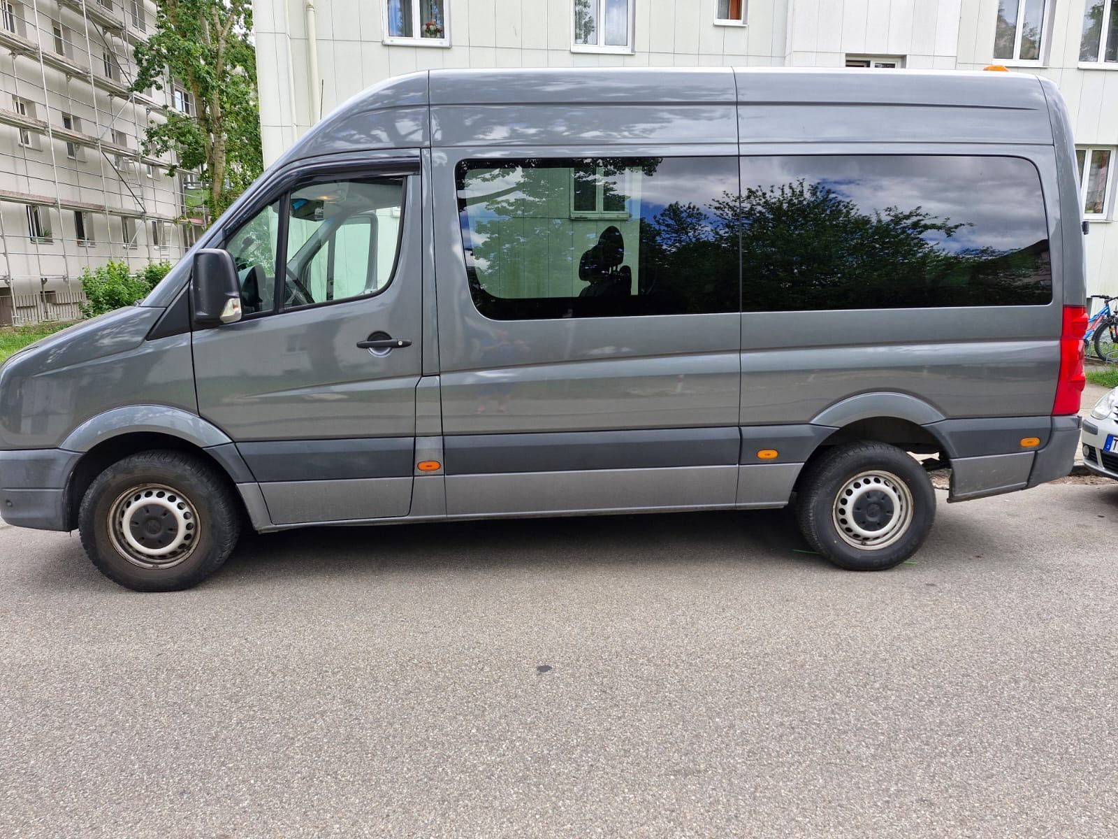 VW Crafter 9-Sitzer Leder Top Zustand