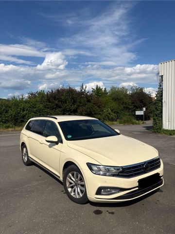 VW Vw Passat B8 Facelift Kombi Taxi Automatik...