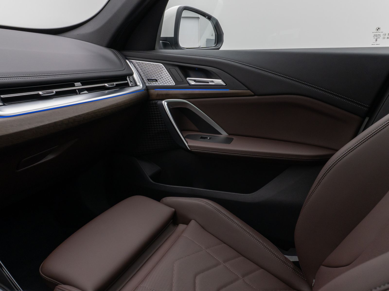 Fahrzeugabbildung BMW X1 xD30e M Sport Panorama 360°HUD DAB H/K AHK