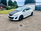 Opel Corsa 1.4 Color Edition Color Edition OPC Line - Opel Corsa aus 2011: Color Edition