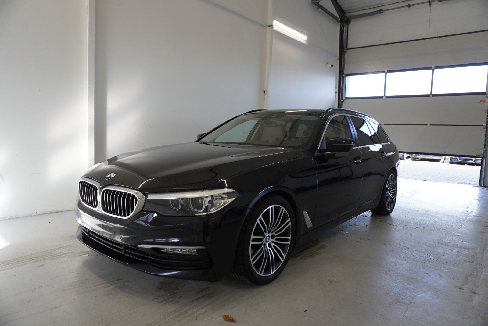 2018 BMW 520