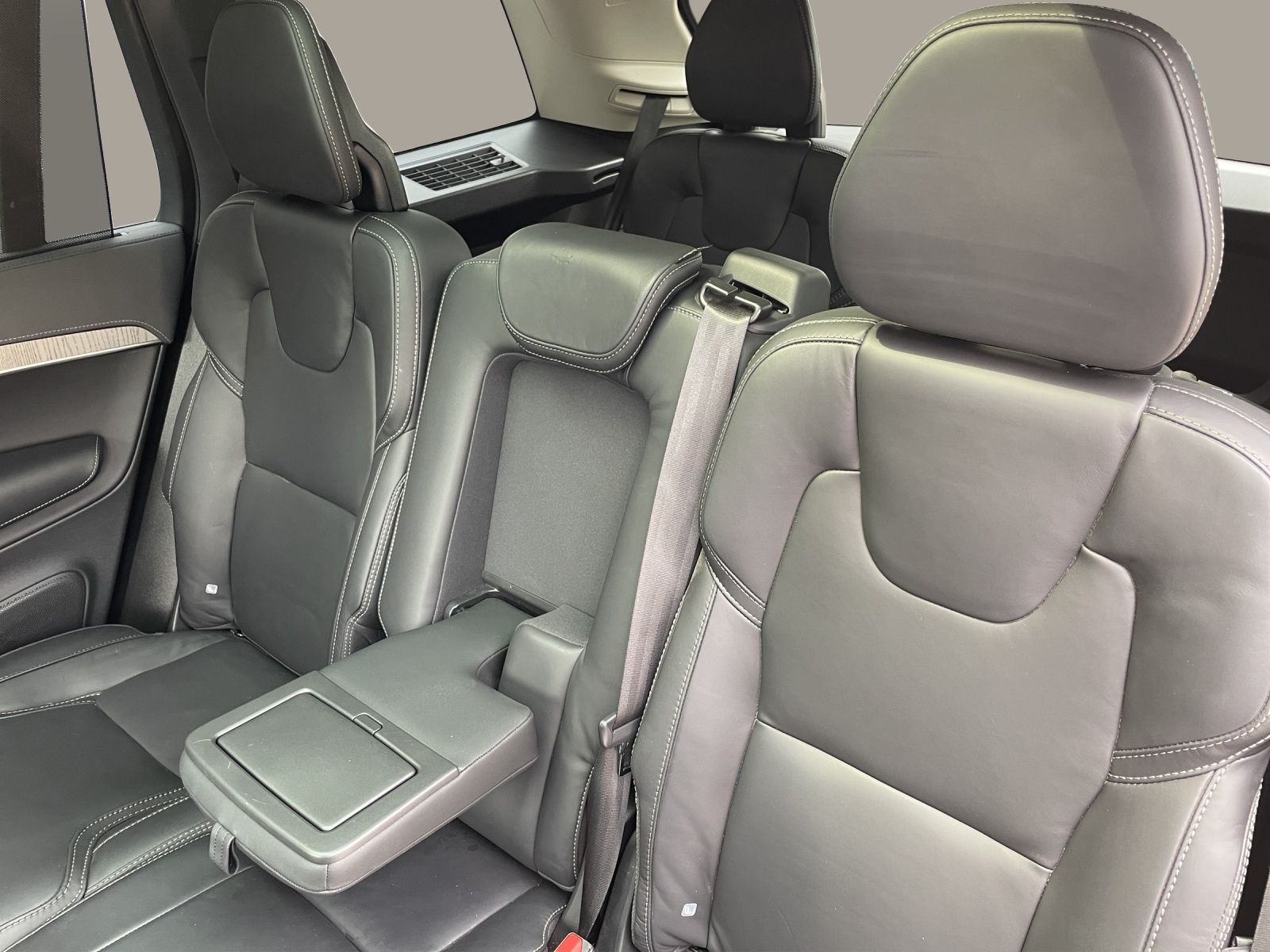 Volvo XC90 T8 AWD Plus Dark LUFT AHK PANO 360° foto 12
