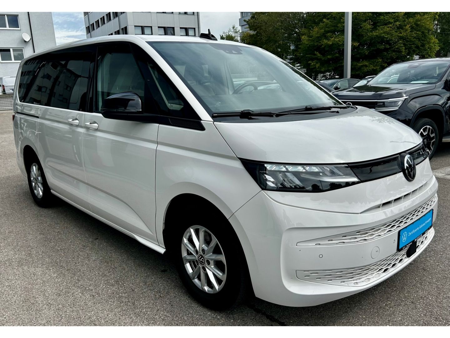 T7 Multivan Lang 2.0TDI DSG Navi*Privacy*ACC*1HD