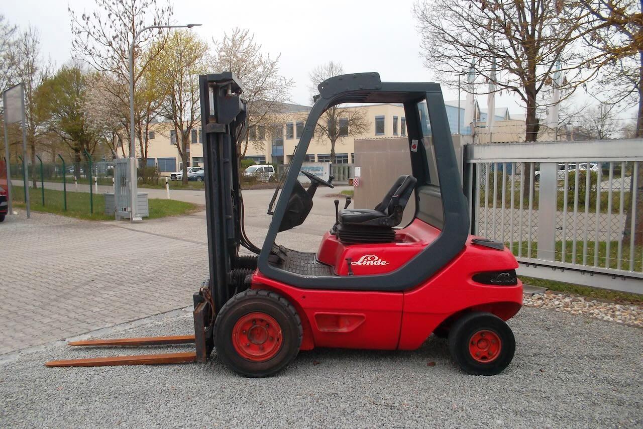 Linde H25D+Freihub+Seitenschieber