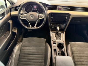 Volkswagen Passat Variant - 9