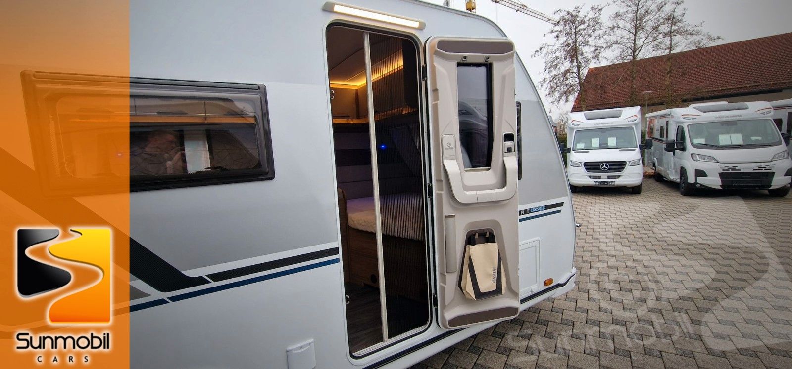 Fahrzeugabbildung Knaus Sport 500 KD E-Power 1.700kg Premium Tür