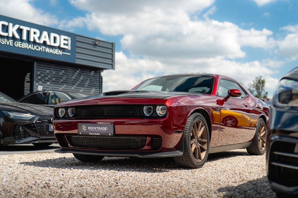 Image of Dodge Challenger