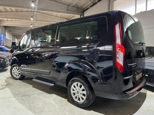 Other FORD Tourneo Custom 320 2.0 E.Blue 150CV PL Tita imagem 3