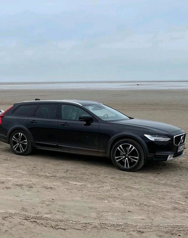 Image of Volvo V90 Cross Country