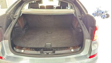 BMW 530 Gran Turismo - 12
