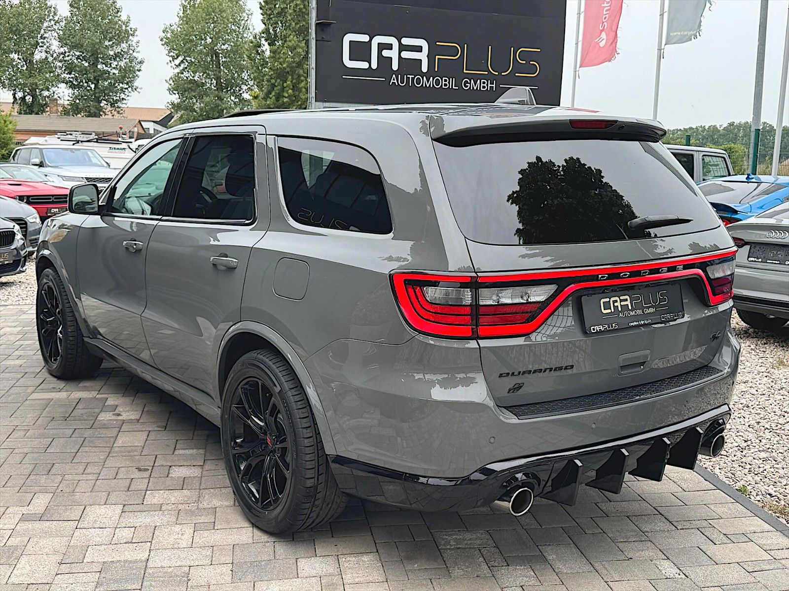 Fahrzeugabbildung Dodge Durango 5.7 V8 R/T SRT STYLE 4x4 Night Paket LED