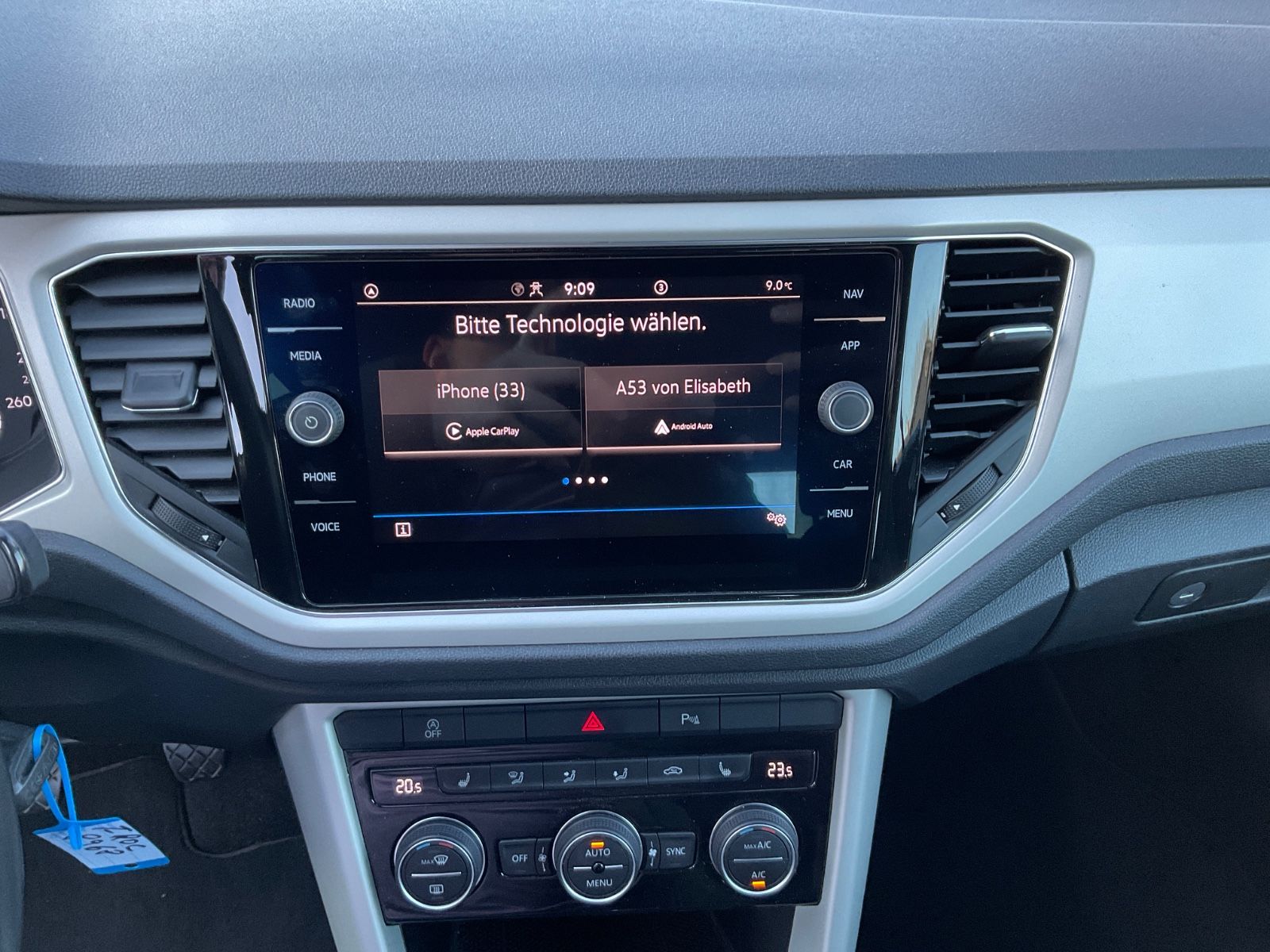 Fahrzeugabbildung Volkswagen T-Roc Cabriolet 1.5 TSI Style,AHK,GJR,ACC