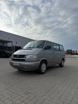 Volkswagen T4 Caravelle 2.5 GL Auto GL - Volkswagen T4 mit Benzin-Antrieb: 2.5