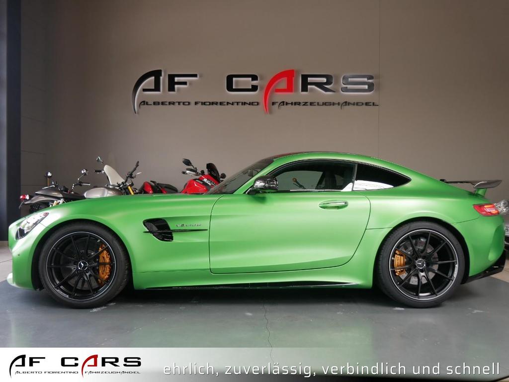 Mercedes-Benz AMG GT R