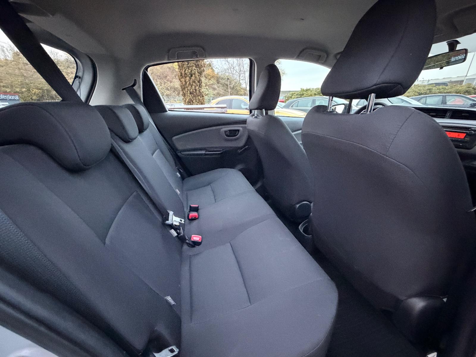 Toyota Yaris Basis