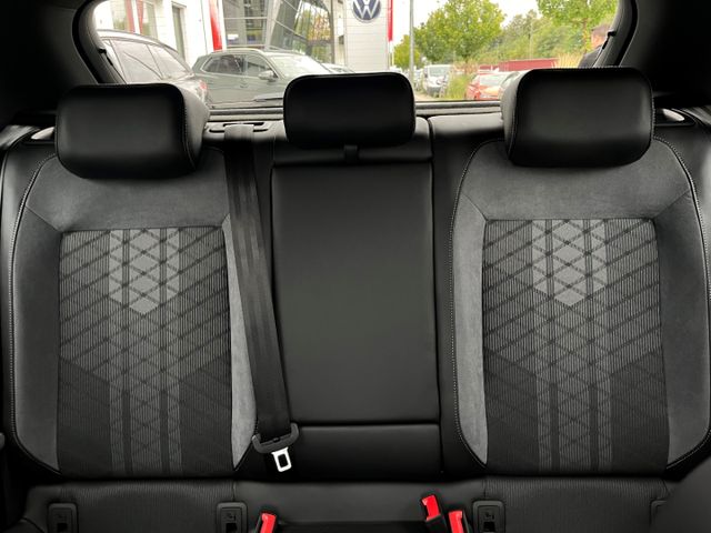 T-Roc R-Line 1.5TSI DSG AHK*KAMERA*BlackStyle*NA