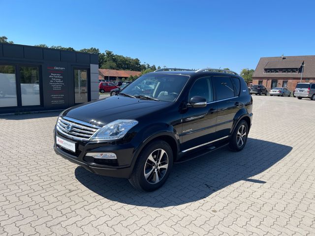 SSANGYONG REXTON 2.2 TD Crystal 4x4 AHK 3.5t Leder 7-Sitze