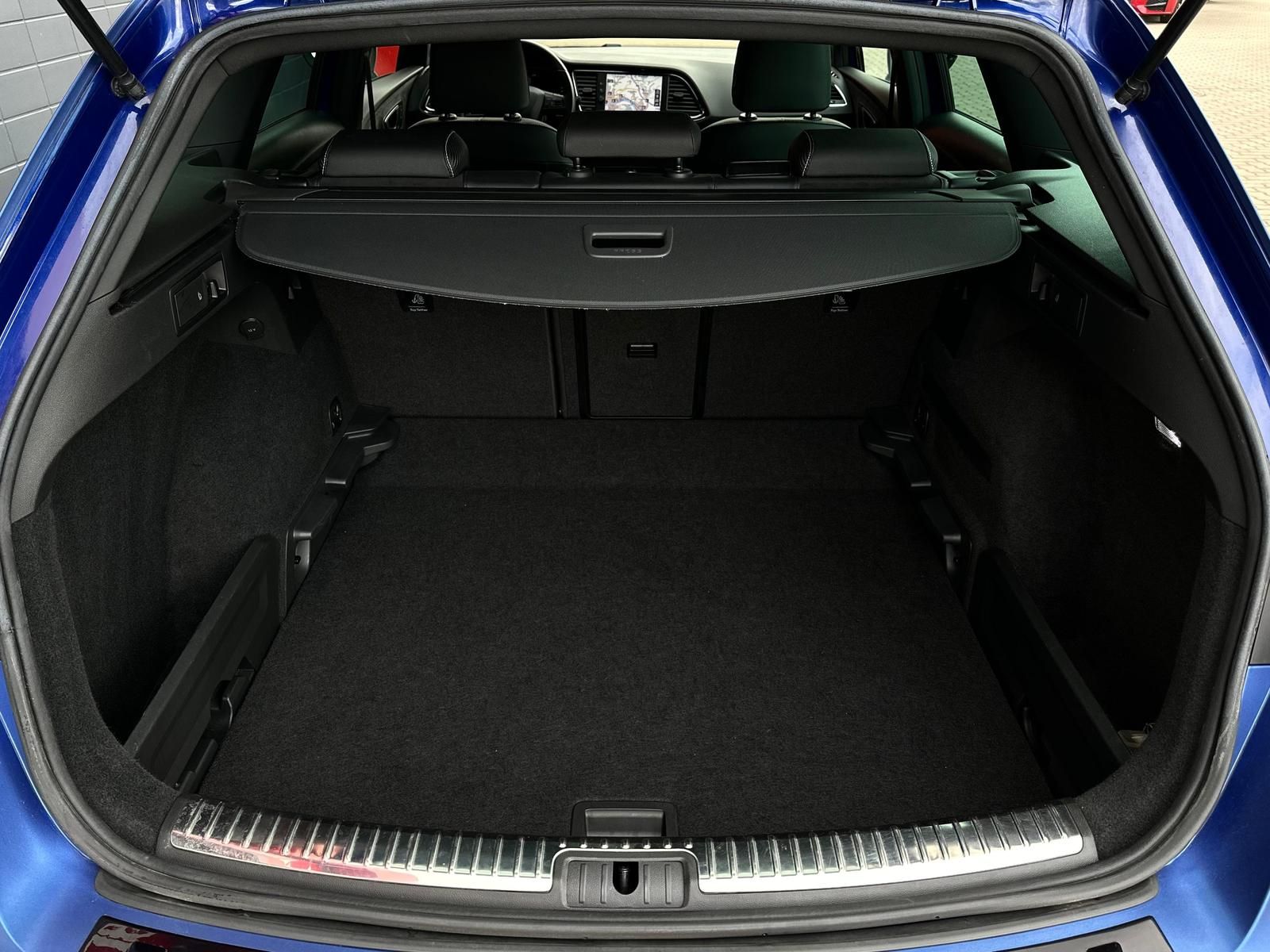 SEAT Leon ST 2.0TSI CUPRA 300 4DRIVE - Image 7