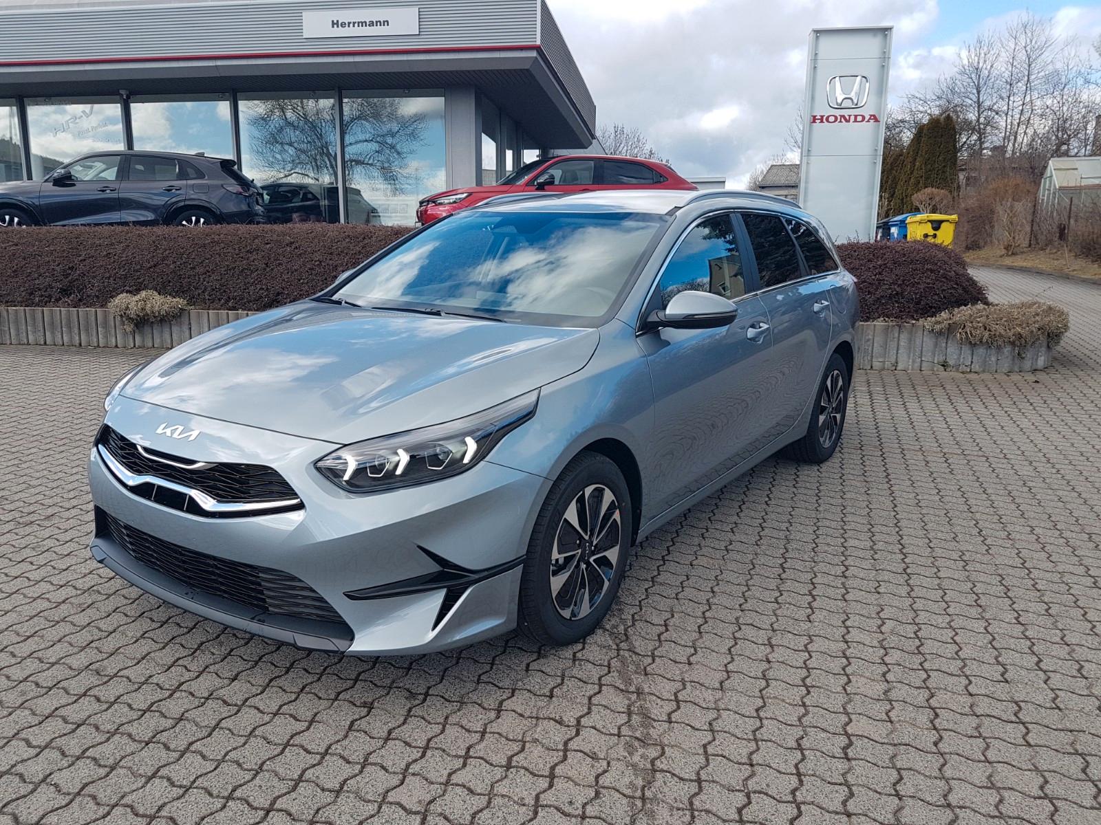 Kia Ceed SW 1.5 T-GDI DCT7 NAVI CONNECT KAMERA LED