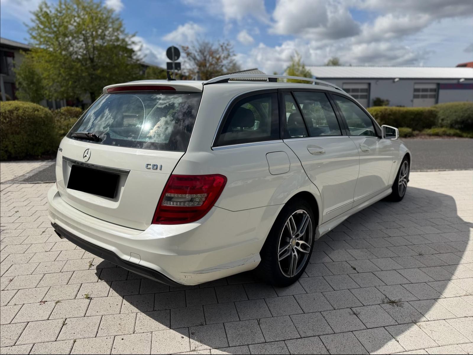 Mercedes-Benz C220 2012 — photo 6