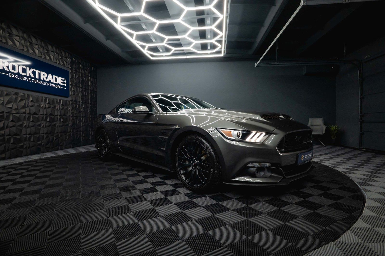 Fahrzeugabbildung Ford Mustang 5.0 V8 GT 500 Coupe Night-Paket *LED*