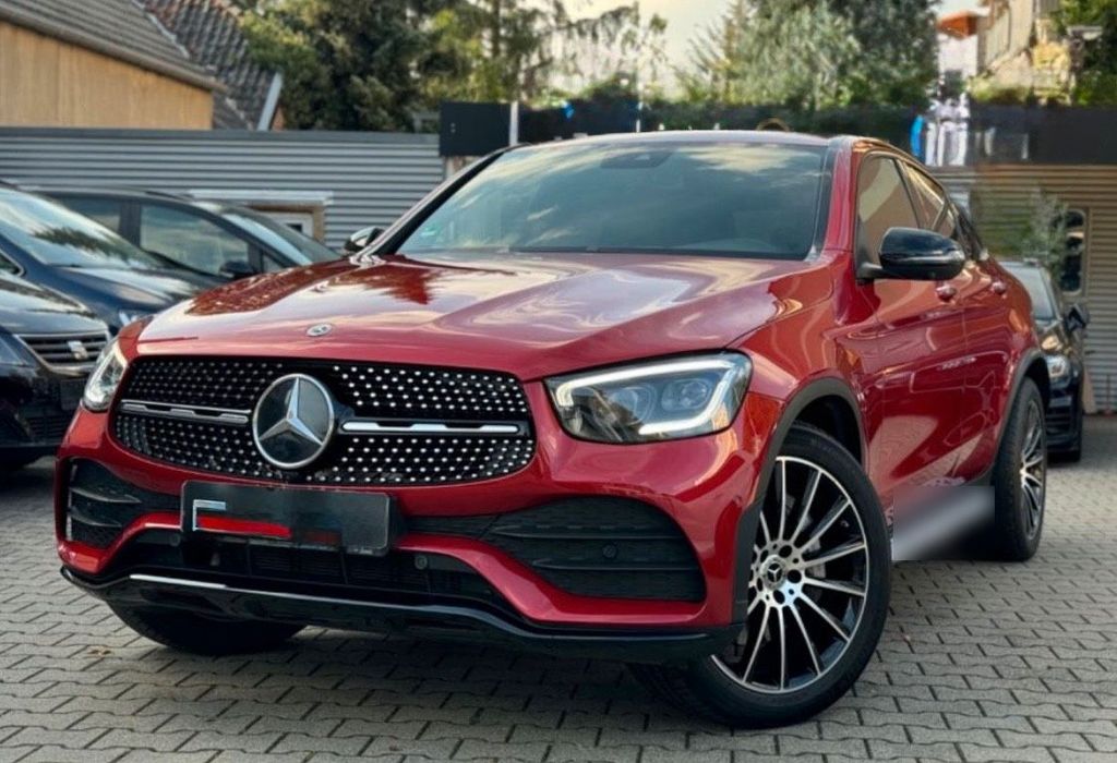 Image of Mercedes-Benz GLC 300