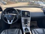 Volvo XC 60 XC Summum Sitzheizung!!LEDER!!AHK!!EURO!!! - Volvo: Allradantrieb