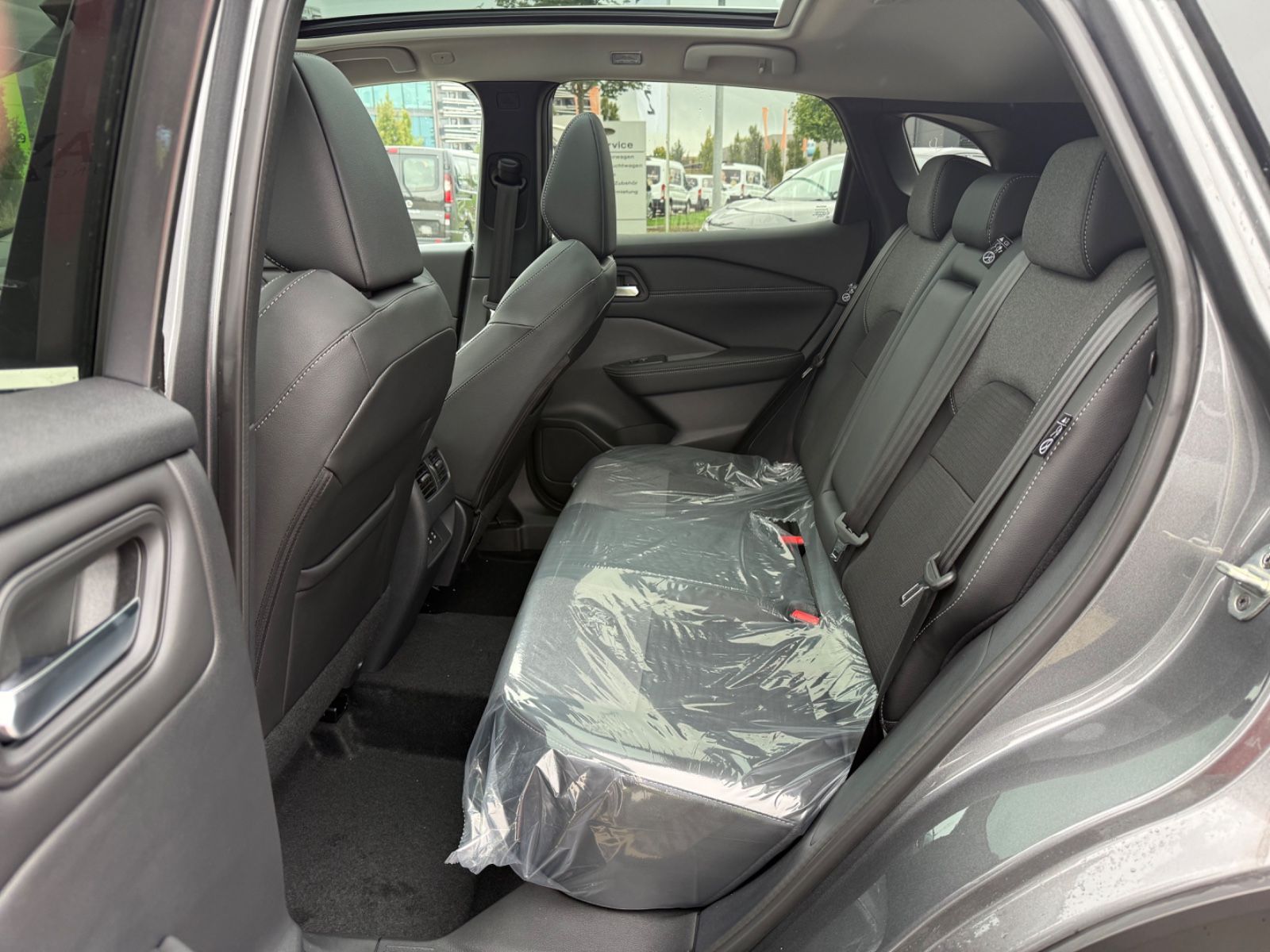 Fahrzeugabbildung Nissan Qashqai N-Connecta e-Power Pano 360°