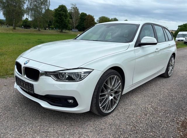 BMW 320i Touring Advantage EURO 6